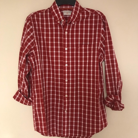 📮🎪🥊Red Dockers Button Down - Picture 1 of 5